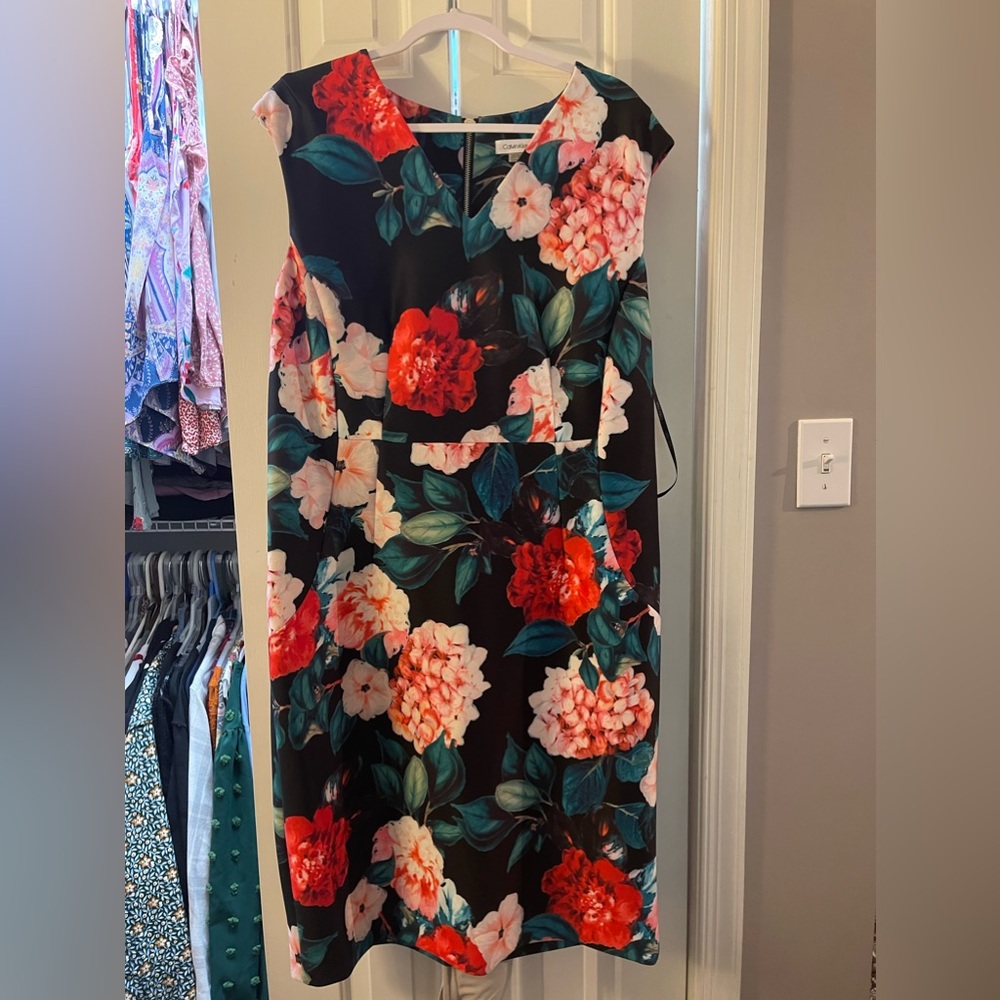 NWT Calvin Klein Women’s Dress